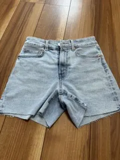 最終値下げ新品未使用H&Mデニムショートパンツ