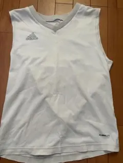 adidas インナーシャツ　ノースリーブ