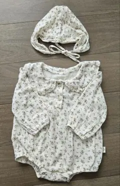花柄　ベビーロンパース　80　帽子付き