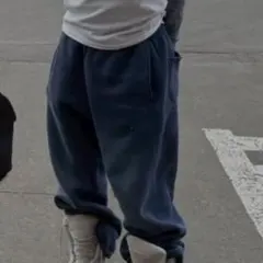 feels. 上杉柊平 上下セット ピグメントダイ スウェットセット feels. 上杉柊平 上下セット ピグメントダイ スウェットセット ネイビー
