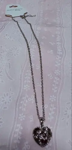 ハート型ペンダント ネックレス