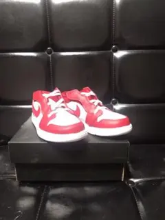 NIKE ナイキ JORDAN 1 LOW ALT(TD)のサムネイル