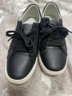 ブラック スパンコール付き スニーカー