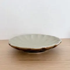 藤本羊子さんの楕円皿 - メルカリ