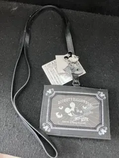 TDR ディズニーハロウィン2016 ヴァンパイアミッキー レザー風　パスケース