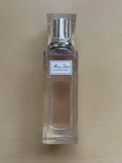 Dior ミスディオール ブルーミングブーケ ローラーパールのサムネイル