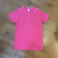 GILDAN Ultra Cotton ピンク Tシャツ Sサイズのサムネイル