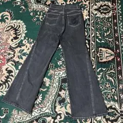 SNIDEL Sustainableストレッチフレアデニムパンツ ブラック