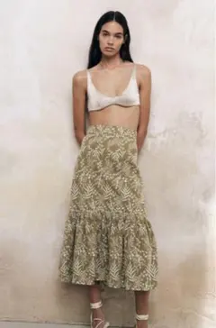 ZARA タグ付き新品　エンブロイダリー　スカート　XS