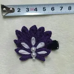 つまみ細工のヘアクリップ