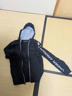 Under Armour フード付きジャケット SM/PCH