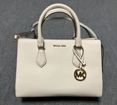 【新品・未使用】MICHAEL KORS ホワイト ハンドバッグ