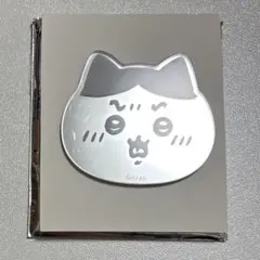 ちいかわ　トレーディングおかおミラーステッカー　ハチワレ