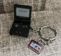 希少　ゲームボーイアドバンスSP ＆ カセット （ゼルダの伝説）キーホルダー