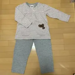 パジャマ上下　140センチ