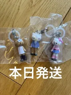 サンリオ　ハローキティ あしなが　めじるしアクセサリー　ハート　日焼け　ダニエル