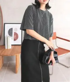 新品未使用KOBE LETTUCE ラメ入りショート丈Tシャツ