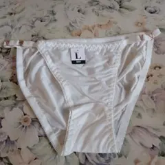 ホワイトビキニナイロンショーツＬサイズ新品