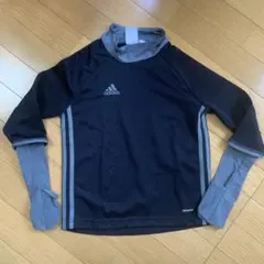 adidas シャツ　130 インナー　サッカー　スポーツ　防寒