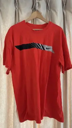 NIKE Tシャツ