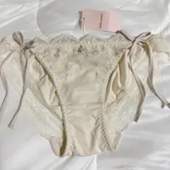 チュチュアンナ　M レディース　花柄　刺繍　紐ショーツ　アイボリー