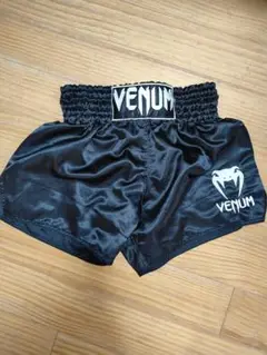 Venum 格闘技用ショーツ Lサイズ 黒