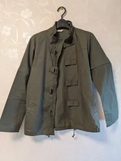 オリーブグリーン ミリタリージャケット