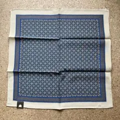 クリスチャンディオール　ミニスカーフ　ポケットチーフ　絹100%