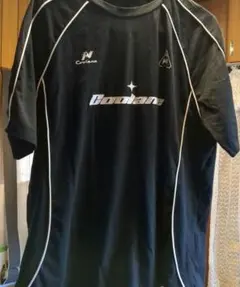 ブラックTシャツ