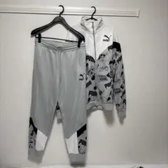 PUMA プーマ　キャラクターグラフィック ジャージ　セットアップ　上下