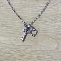 シルバー 鍵とハート ネックレス