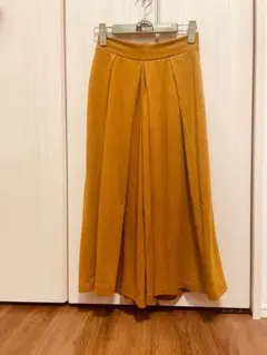 ワイドクロップドパンツ