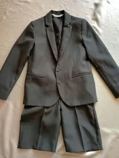 Ｈ＆Ｍ　フォーマルスーツ　グレー　セレモニー　130〜140cm