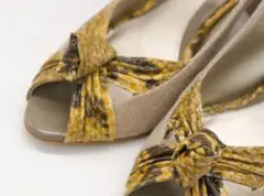 UNTITLED リボンデザイン ハイヒール