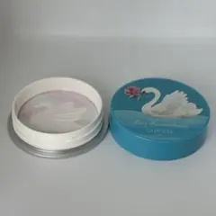 Laduree レ・メルヴェイユーズ ラデュレ 白鳥 チーク 限定 未開封 レ・メルヴェイユーズ ラデュレ 白鳥チーク コスメ - メルカリ