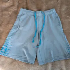 UNDER ARMOUR グレー ハーフパンツ