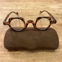 Item thumbnail for item bbd6a9a1-5e17-486a-901e-57dbab94dec0