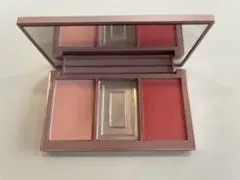 Item thumbnail for item 12edce38-acaa-4422-9e5b-546fa8659951