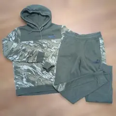 PUMA 迷彩柄カーキスウェット上下　S