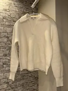 襟付きニット ユニクロ