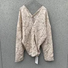 2463【fifth】M♡タグ付 長袖デザインシャツ 花柄 ベージュ 総柄