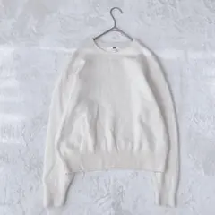 ユニクロ| プレミアムラムクルーネックセーター【M】プルオーバー　アイボリー