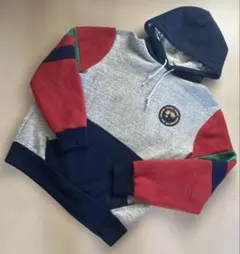 Item thumbnail for item c1369e9a-546c-4fa3-8fbd-3cecadf727a4