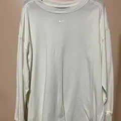 NIKE ナイキ 長袖Tシャツ ホワイトのサムネイル