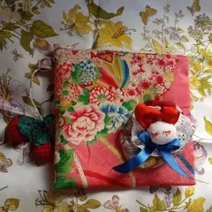 子供 着物 リメイク ファスナーポーチ うさぎ ブローチ付き ピンク地に花 柄