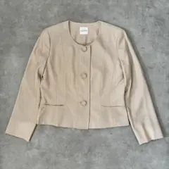 CECI OU CELA ノーカラージャケット ベージュ フォーマルのサムネイル