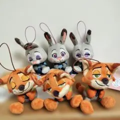 ROUND1限定　むにゃすやマスコット　ズートピア　　ジュディ　ニック