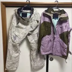 美品　BLUE スノーボードウェア　上下セット