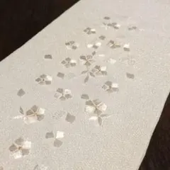 花柄刺繍 半襟 ホワイト