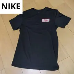 Nike ナイキ Tシャツ Sサイズ Body Shop 黒